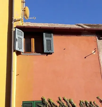 Lägenhet Soffitta Del Baian